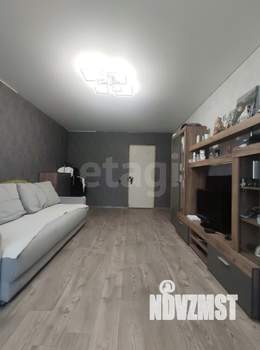 2-к квартира, вторичка, 58м2, 1/10 этаж