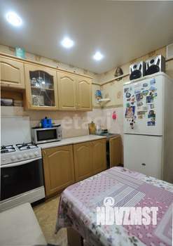 2-к квартира, вторичка, 50м2, 1/9 этаж