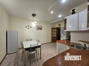 4-к квартира, вторичка, 144м2, 5/9 этаж