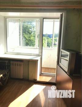 2-к квартира, вторичка, 42м2, 4/4 этаж
