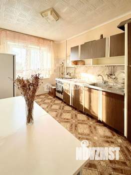 3-к квартира, вторичка, 63м2, 2/10 этаж