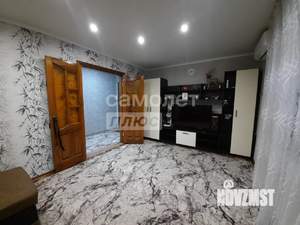 3-к квартира, вторичка, 64м2, 1/10 этаж