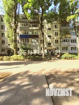 2-к квартира, вторичка, 44м2, 1/5 этаж