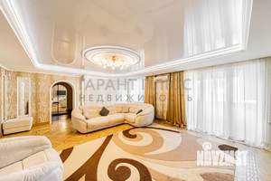 4-к квартира, вторичка, 146м2, 10/16 этаж