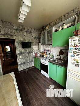3-к квартира, вторичка, 63м2, 2/2 этаж
