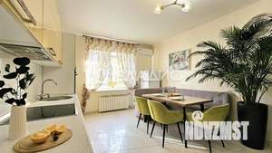 3-к квартира, вторичка, 110м2, 3/4 этаж
