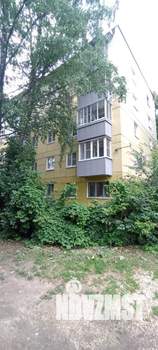 2-к квартира, вторичка, 43м2, 1/5 этаж