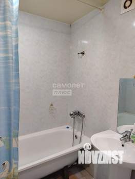 2-к квартира, вторичка, 63м2, 4/5 этаж