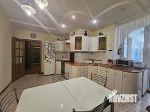 4-к квартира, вторичка, 144м2, 5/9 этаж