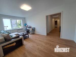 3-к квартира, вторичка, 65м2, 6/9 этаж