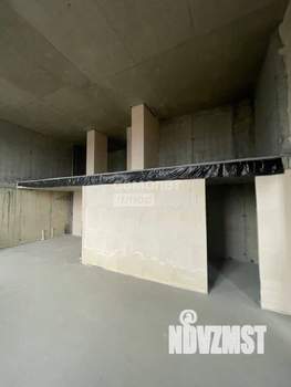 2-к квартира, вторичка, 63м2, 1/25 этаж