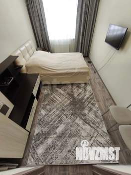 2-к квартира, вторичка, 52м2, 1/19 этаж