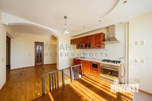 2-к квартира, вторичка, 70м2, 9/10 этаж