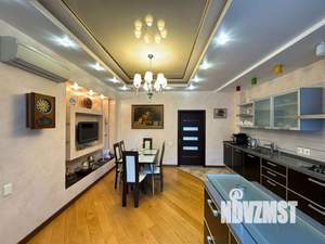 3-к квартира, вторичка, 150м2, 2/7 этаж