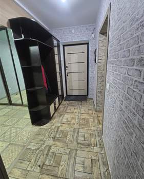 1-к квартира, вторичка, 42м2, 10/13 этаж