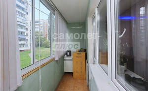 2-к квартира, вторичка, 63м2, 1/5 этаж