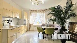 3-к квартира, вторичка, 110м2, 3/4 этаж