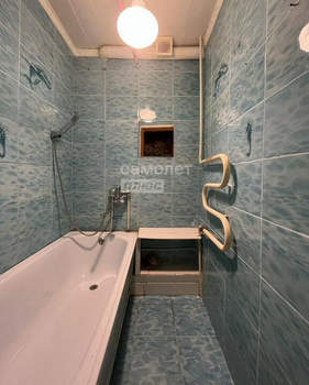 2-к квартира, вторичка, 46м2, 1/5 этаж