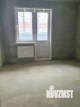 2-к квартира, вторичка, 76м2, 1/18 этаж
