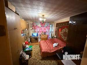 3-к квартира, вторичка, 61м2, 1/10 этаж