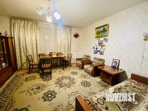 4-к квартира, вторичка, 73м2, 1/12 этаж