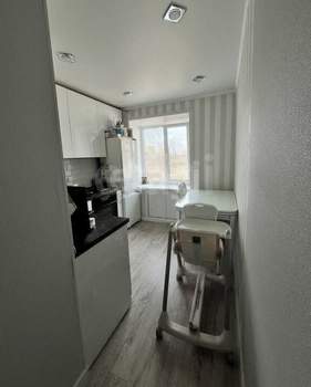 2-к квартира, вторичка, 44м2, 1/6 этаж