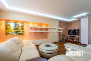 3-к квартира, вторичка, 130м2, 3/8 этаж