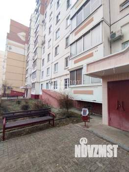3-к квартира, вторичка, 65м2, 9/10 этаж