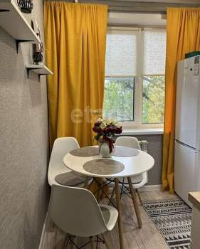 2-к квартира, вторичка, 48м2, 4/5 этаж