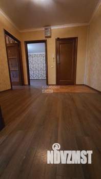 3-к квартира, вторичка, 64м2, 1/10 этаж