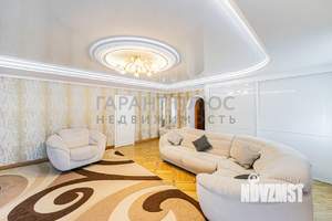 4-к квартира, вторичка, 146м2, 10/16 этаж