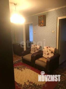 4-к квартира, вторичка, 61м2, 5/5 этаж