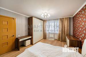 4-к квартира, вторичка, 105м2, 13/15 этаж