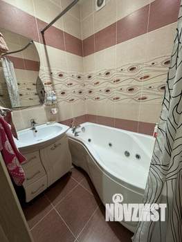 2-к квартира, вторичка, 64м2, 7/10 этаж