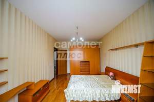 4-к квартира, вторичка, 143м2, 4/6 этаж