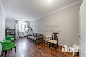 3-к квартира, вторичка, 180м2, 2/6 этаж