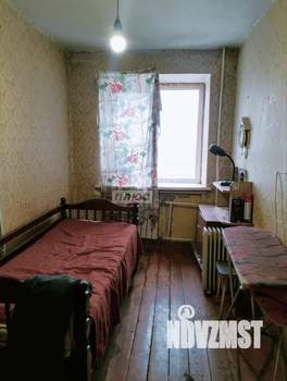 4-к квартира, вторичка, 63м2, 8/9 этаж