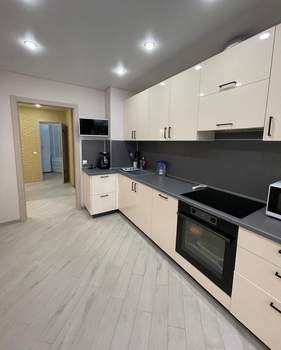 2-к квартира, вторичка, 64м2, 2/13 этаж