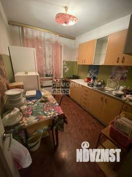 3-к квартира, вторичка, 63м2, 6/9 этаж