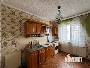 3-к квартира, вторичка, 63м2, 3/5 этаж