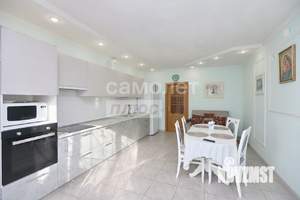 2-к квартира, вторичка, 109м2, 1/9 этаж