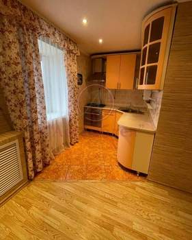 3-к квартира, вторичка, 66м2, 1/3 этаж