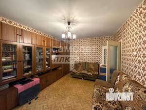 3-к квартира, вторичка, 64м2, 1/10 этаж