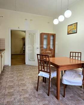 4-к квартира, вторичка, 152м2, 2/5 этаж