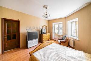 2-к квартира, вторичка, 83м2, 4/5 этаж