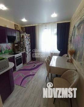 2-к квартира, вторичка, 62м2, 1/17 этаж