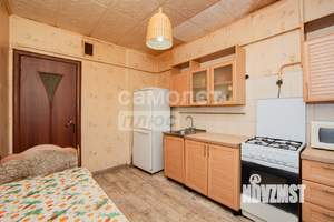 3-к квартира, вторичка, 61м2, 1/9 этаж
