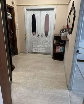 2-к квартира, вторичка, 52м2, 1/10 этаж