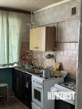 2-к квартира, вторичка, 32м2, 1/4 этаж