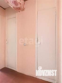 3-к квартира, вторичка, 58м2, 3/5 этаж